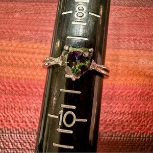Fragrant Jewels Silver Ring with Heart Shaped Iridescent Gem